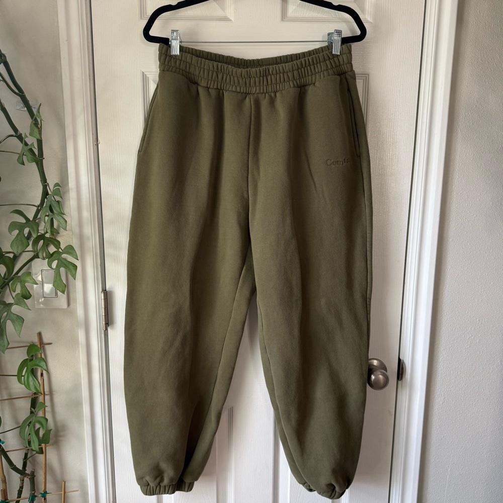 Comfrt Olive Green Sweatpants